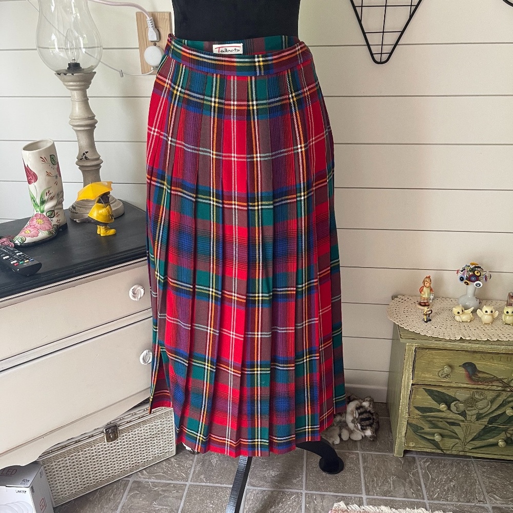 VINTAGE TALBOTS PLEATED SKIRT SSIZE 16